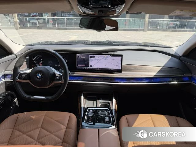BMW 7 series 2023 Черный из Китая