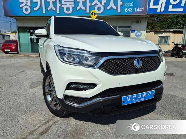 Ssangyong G4 Rexton 2019 Белый из Кореи