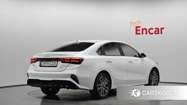 Kia The New K3 2nd generation 2021 Белый из Кореи