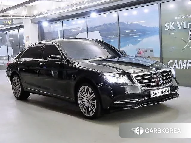 Mercedes-Benz S-Class W222 2018 Черный из Кореи
