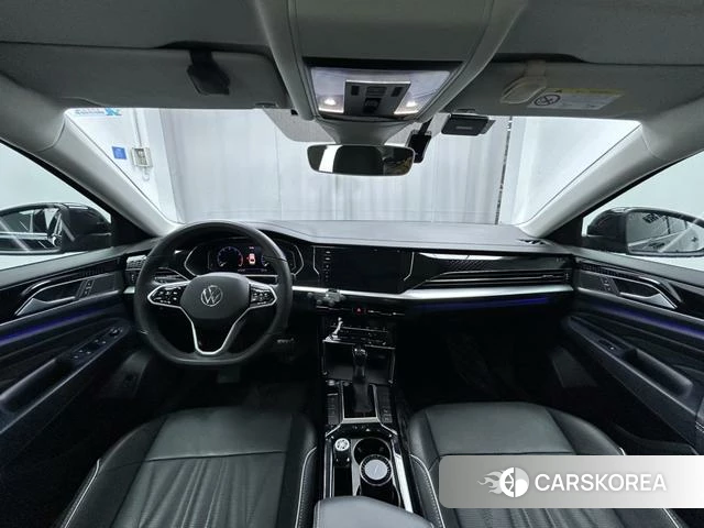 Volkswagen Passat 2021 Черный из Китая
