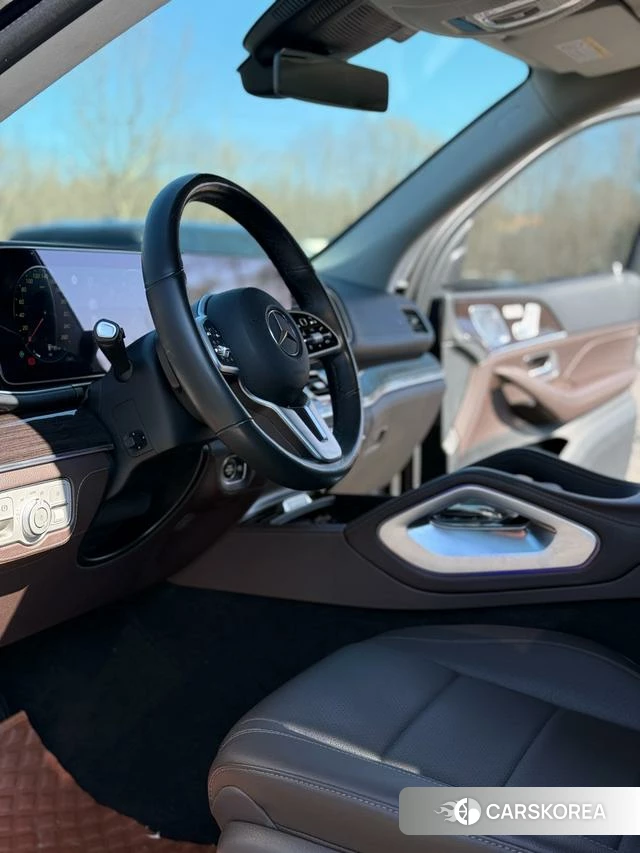 Mercedes-Benz GLS 2021 Черный из Китая