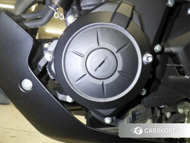 Engine photo