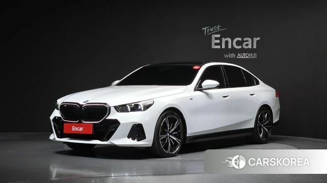 BMW 5 Series (G60) 2025 Белый из Кореи