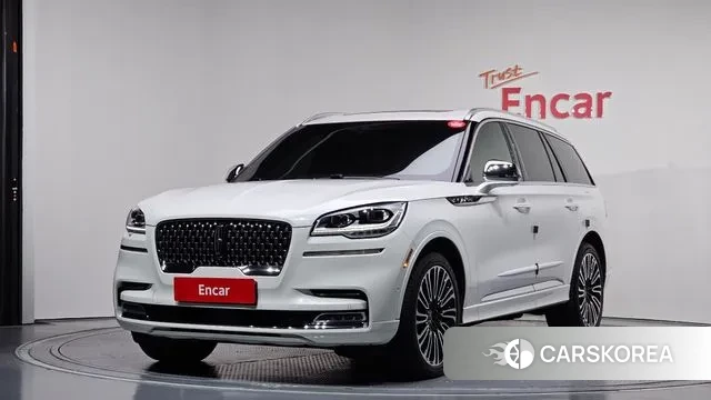 Lincoln Aviator 2nd generation 2021 Белый из Кореи
