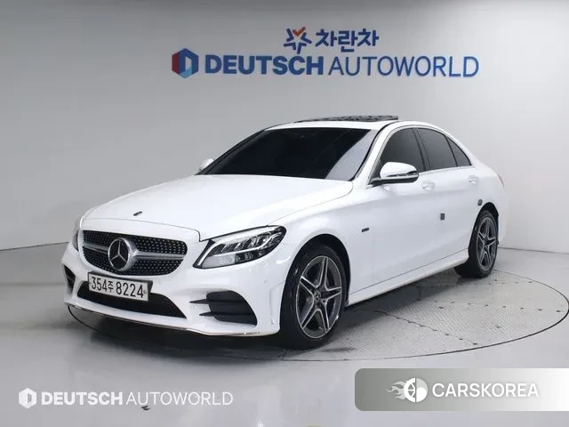 Mercedes-Benz C-Class W205 2020 Белый из Кореи