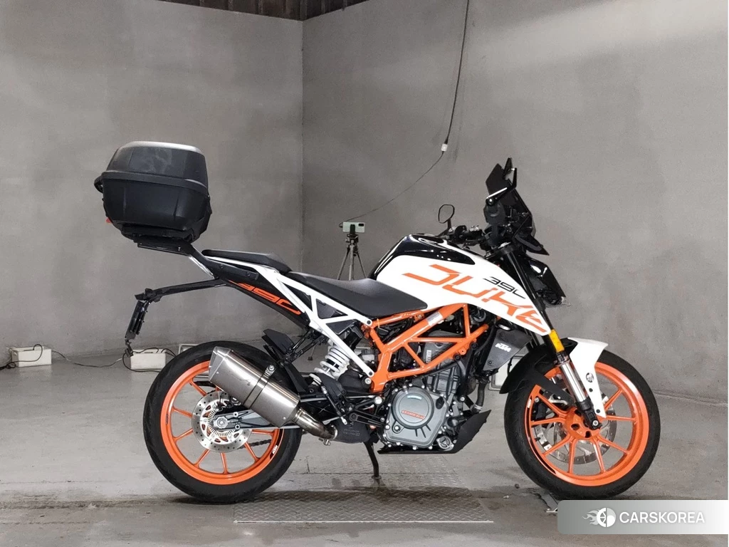 Проданный KTM 390 DUKE 2017 из Японии, фото 2