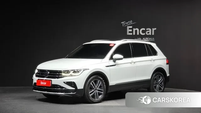 Volkswagen Tiguan second Generation 2022 Белый из Кореи