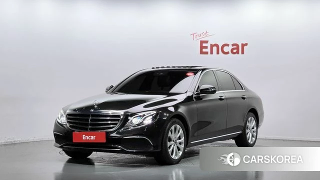Mercedes-Benz E-Class W213 2019 Черный из Кореи
