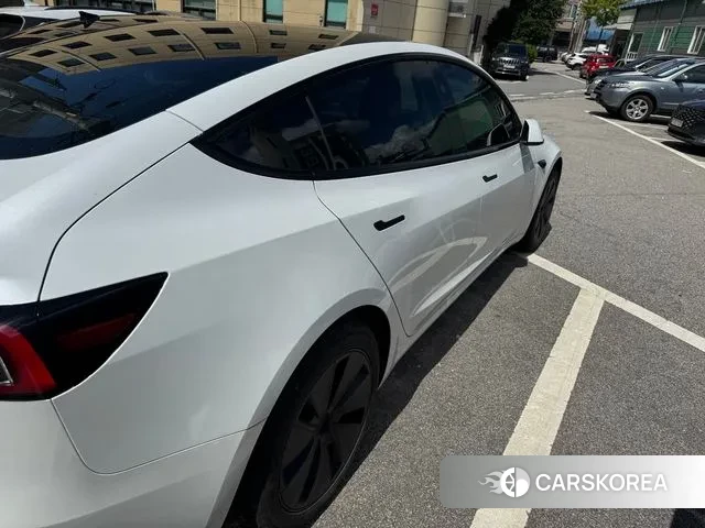 Tesla Model 3 2024 Белый из Кореи