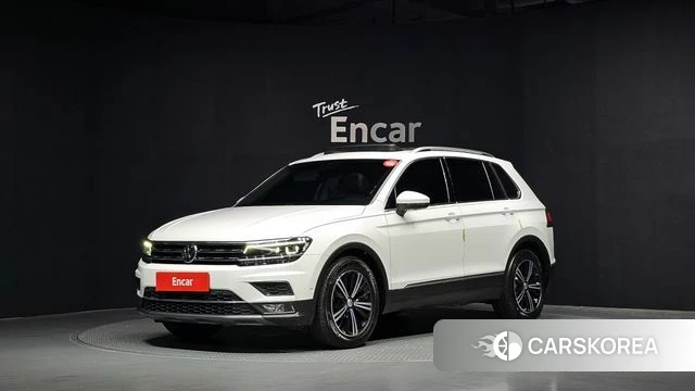 Volkswagen Tiguan second Generation 2019 Белый из Кореи