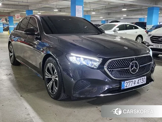 Mercedes-Benz E-Class W214 2025 Серый из Кореи