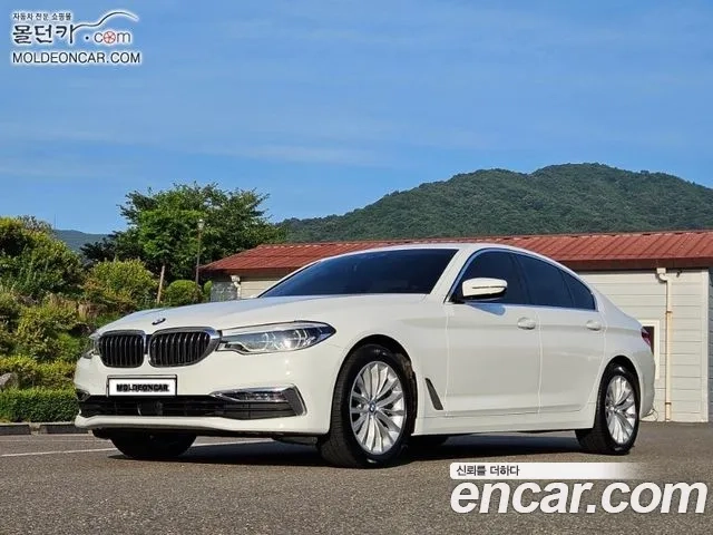 BMW 5 Series (G30) 2019 Белый из Кореи