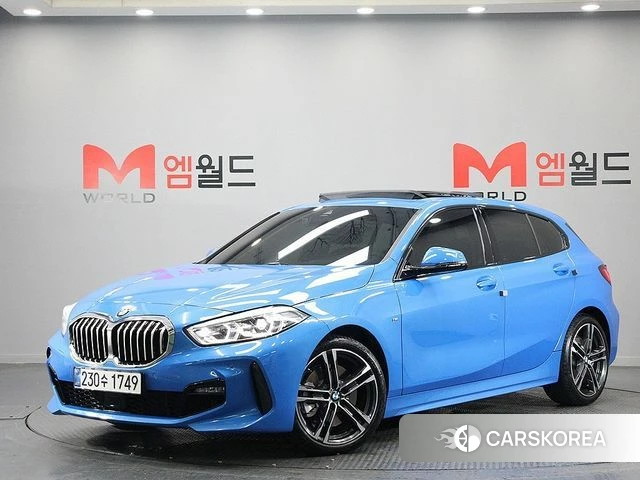 BMW 1 Series (F40) 2024 Синий из Кореи