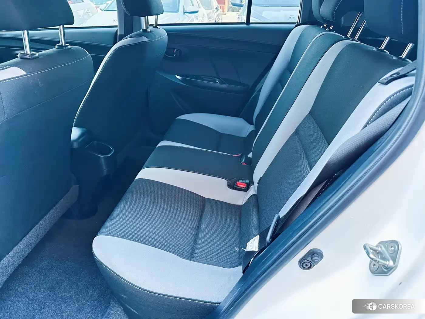 Toyota Yaris L 2022 Белый из Китая