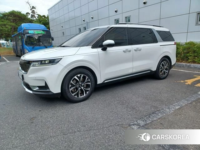 Kia Carnival 4th generation 2020 Жемчужный цвет из Кореи