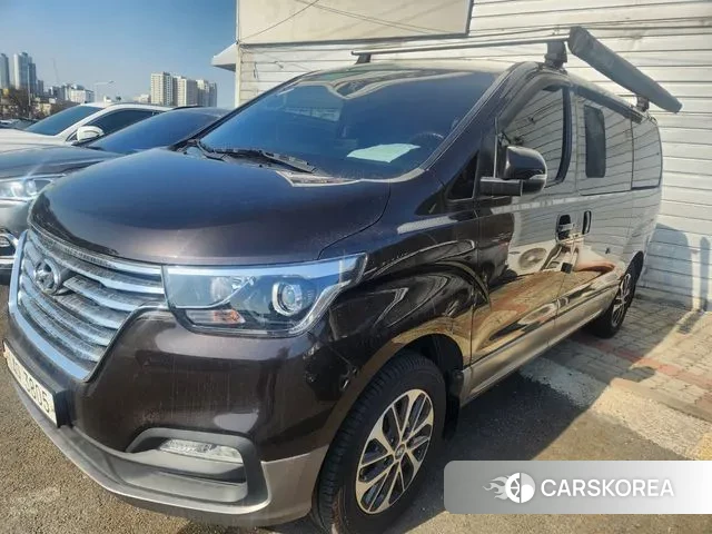 Hyundai The New Grand Starex 2018 Коричневый из Кореи