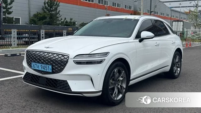 Genesis Electrified GV70 2022 Черный из Кореи