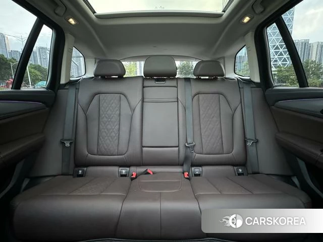 BMW iX3 2021 Черный из Китая