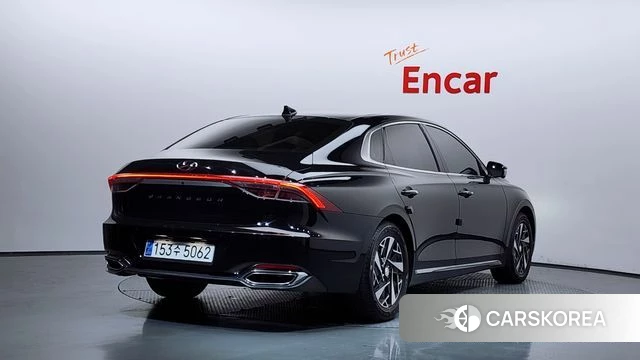 Hyundai The New Grandeur IG Hybrid 2022 Черный из Кореи