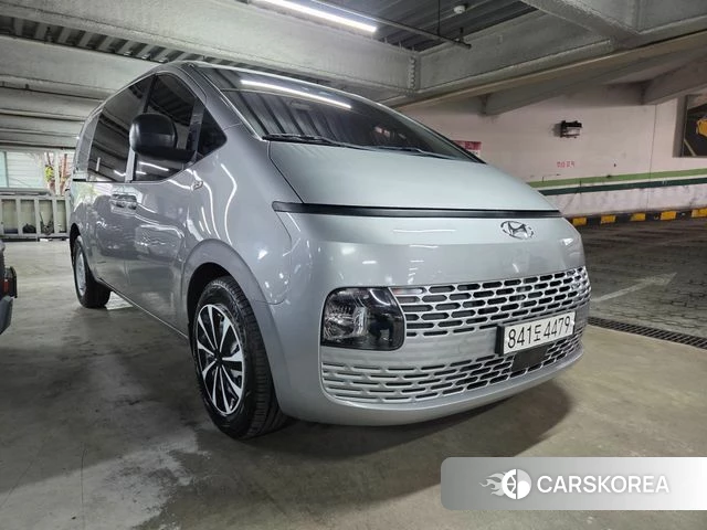 Hyundai Staria 2022 Серый из Кореи