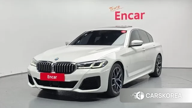 BMW 5 Series (G30) 2023 Белый из Кореи