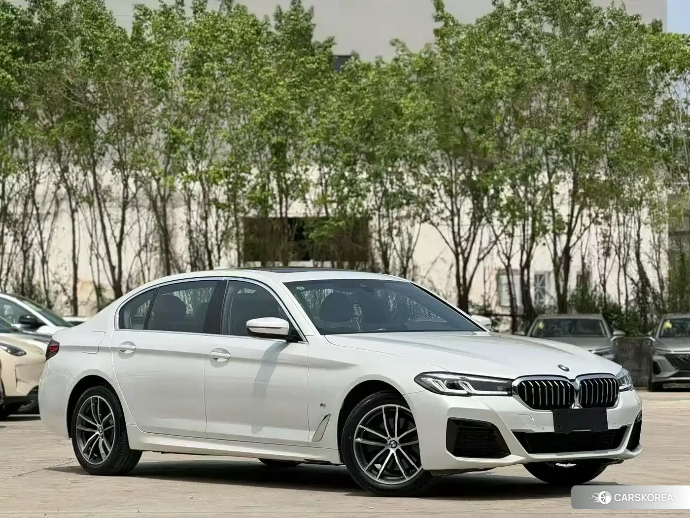 BMW 5 series 2024 Белый из Китая