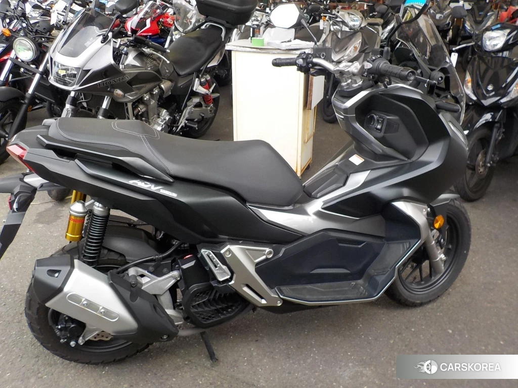 Проданный Honda ADV150 2019 из Японии, фото 2