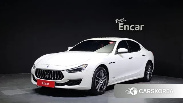 Maserati Ghibli 2021 Белый из Кореи