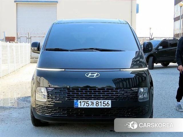 Hyundai Staria 2022 Серый из Кореи