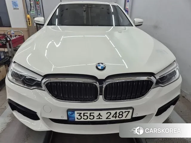 BMW 5 Series (G30) 2020 Белый из Кореи
