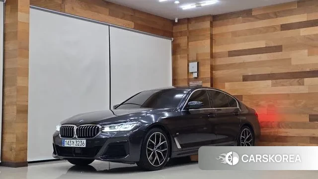 BMW 5 Series (G30) 2021 Серый из Кореи