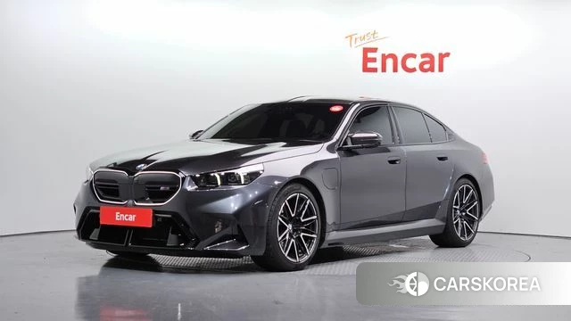 BMW M5 (G90) 2026 Серый из Кореи