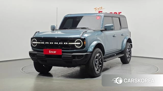 Ford Bronco 6th Generation 2022 Синий из Кореи