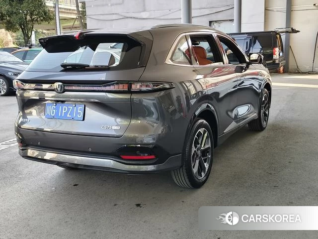 Chang'an CS75 PLUS 2024 Темно-серый из Китая