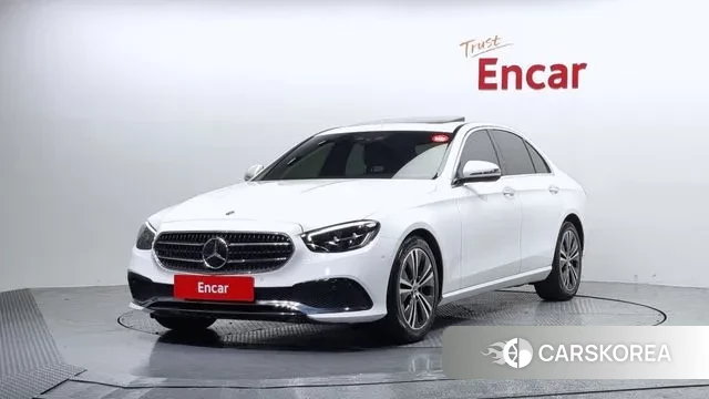 Mercedes-Benz E-Class W213 2020 Белый из Кореи