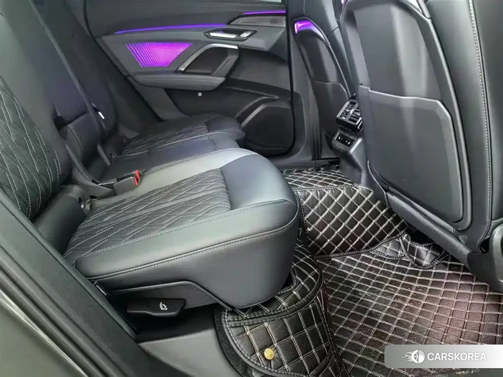 Audi Q5L 2026 Зеленый из Китая