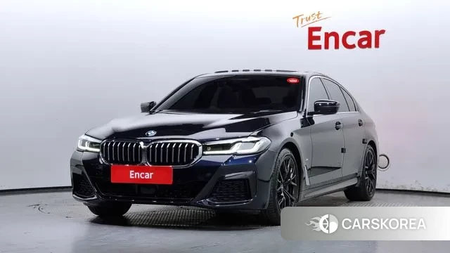 BMW 5 Series (G30) 2021 Черный из Кореи