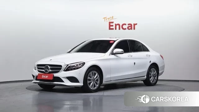 Mercedes-Benz C-Class W205 2020 Белый из Кореи