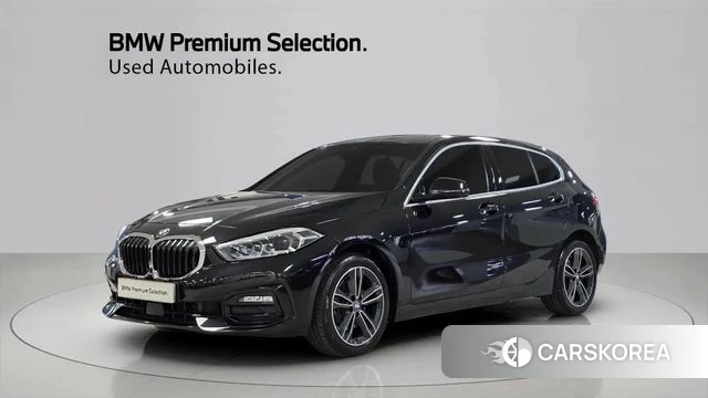 BMW 1 Series (F40) 2021 Черный из Кореи