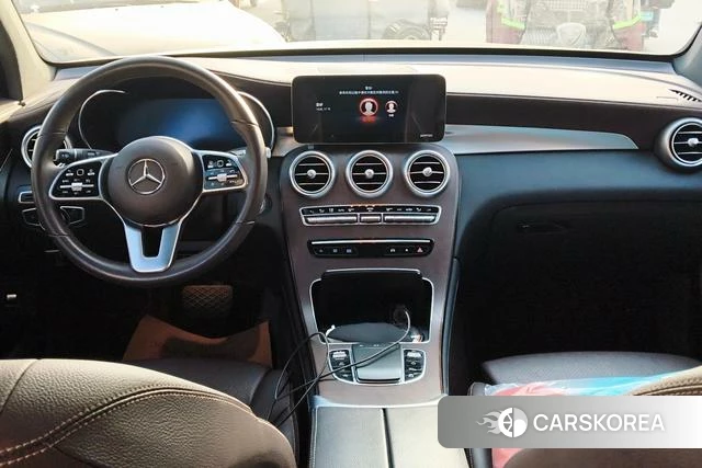Mercedes-Benz GLC 2021 Черный из Китая