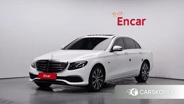 Mercedes-Benz E-Class W213 2020 Белый из Кореи