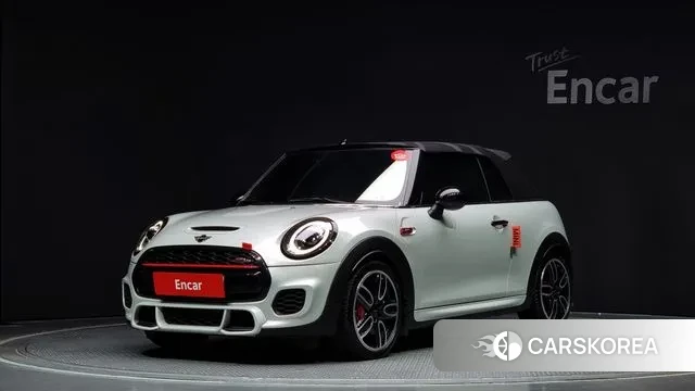 Mini Cooper S Convertible 2019 Серебряный из Кореи