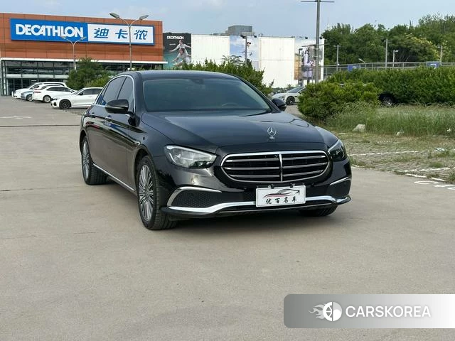 Mercedes-Benz E-class 2022 Черный из Китая