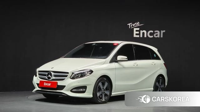 Mercedes-Benz B-Class W246 2018 Белый из Кореи
