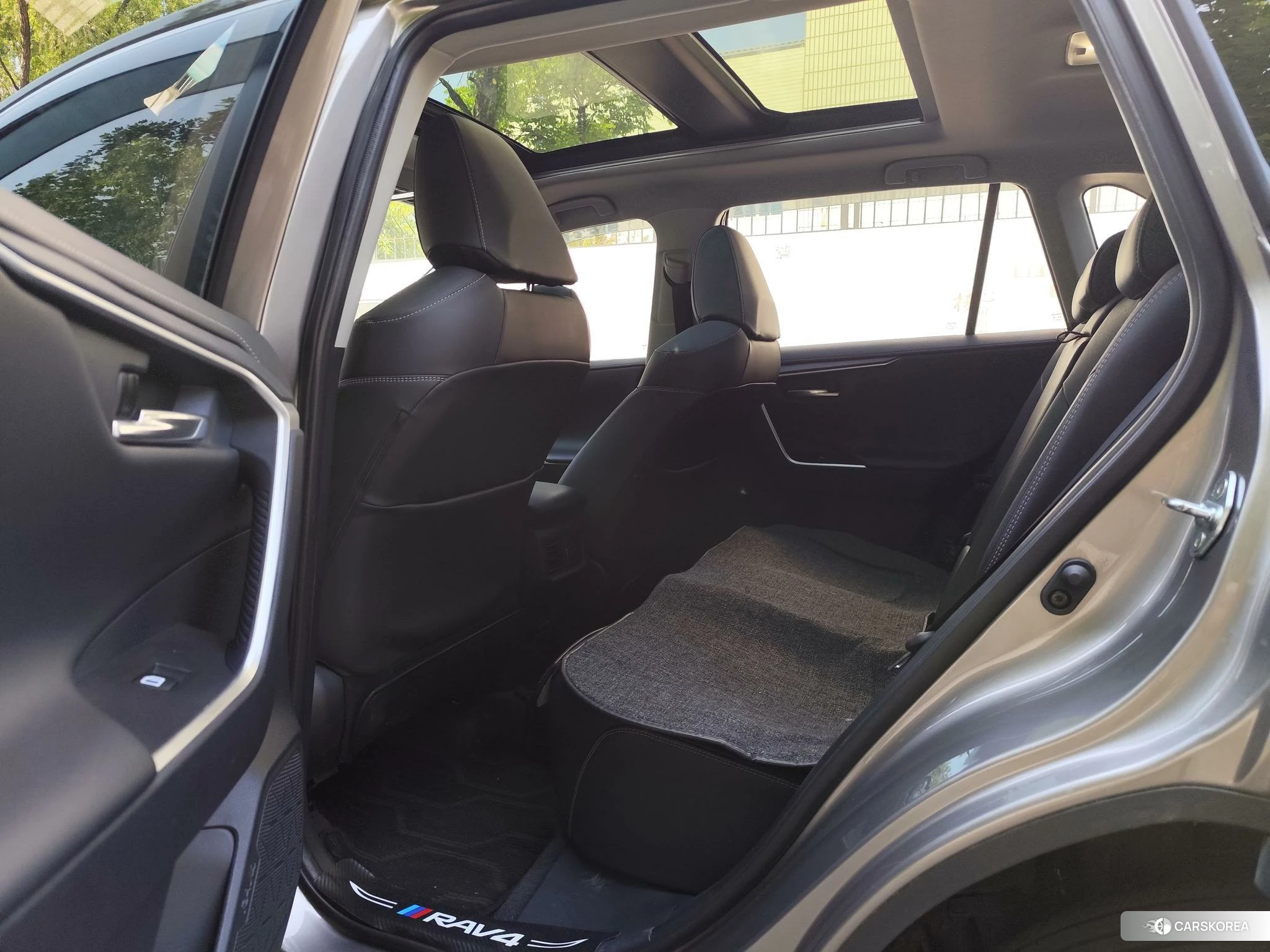Toyota RAV4 Rongfang 2023 Темно-серый из Китая