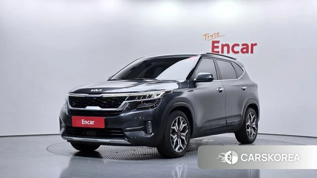 Kia Seltos 2022 Серый из Кореи