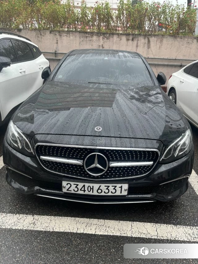 Mercedes-Benz E-Class W213 2019 Черный из Кореи