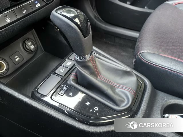 Hyundai ix25 2018 Белый из Китая