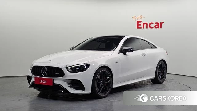 Mercedes-Benz E-Class W213 2023 Белый из Кореи